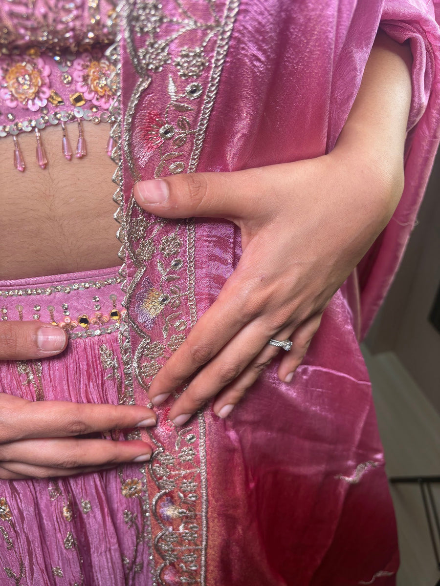 Pink Ombre Shimmer Tissue Lehenga With Zari Work — dupatta detail