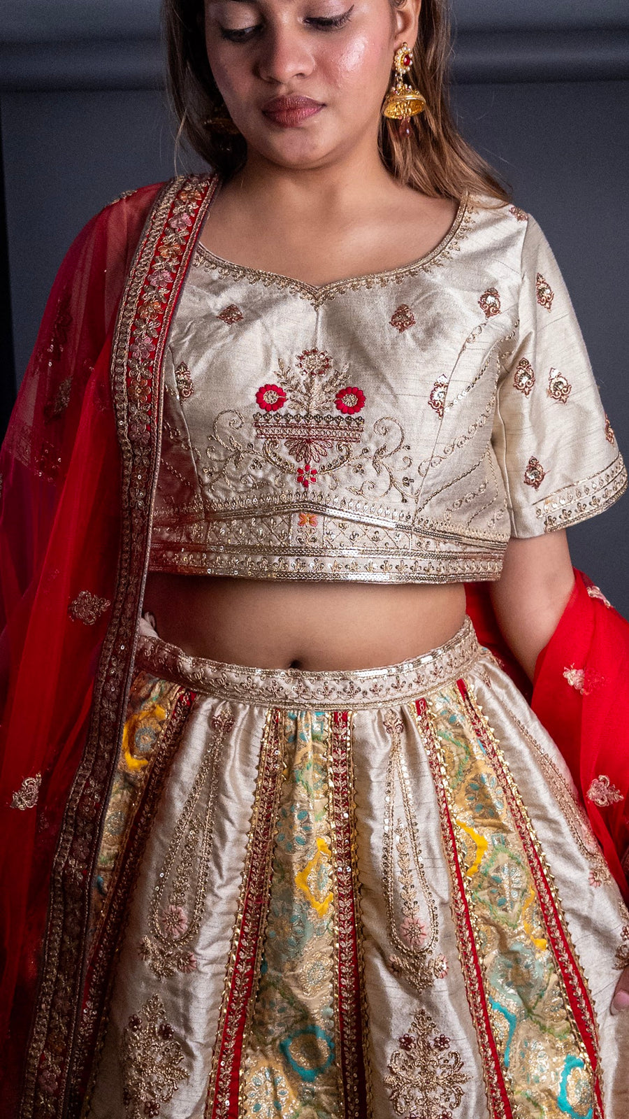 Red and Ivory Brocade Silk Kali Lehenga Set — dupatta detail